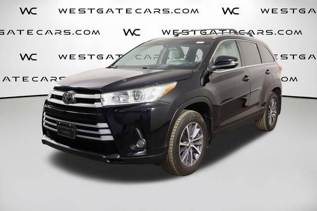 2019 Toyota Highlander XLE AWD photo