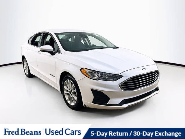 2019 Ford Fusion SE FWD photo