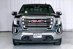 2019 GMC Sierra 1500 SLT 4WD photo