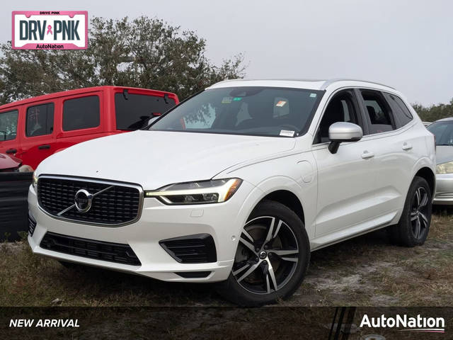 2019 Volvo XC60 R-Design AWD photo