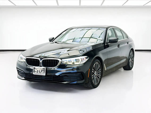 2019 BMW 5 Series 530i RWD photo