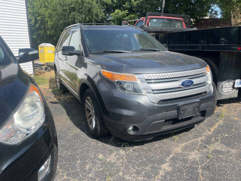 2015 Ford Explorer XLT 4WD photo