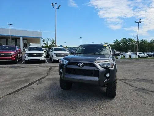 2019 Toyota 4Runner SR5 Premium 4WD photo
