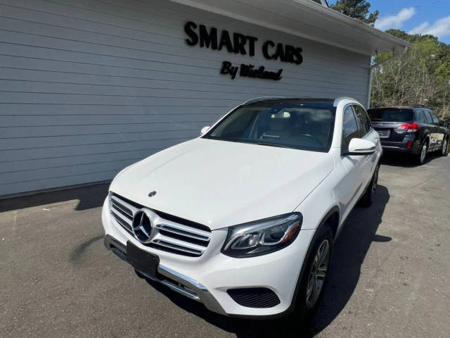 2019 Mercedes-Benz GLC-Class GLC 300 AWD photo
