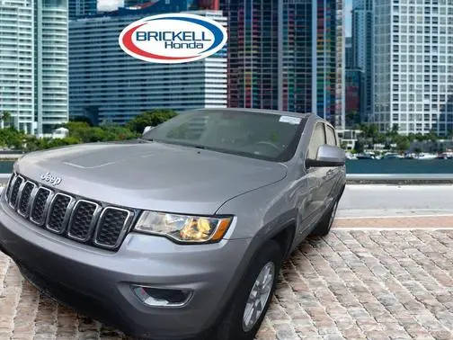 2019 Jeep Grand Cherokee Laredo E RWD photo