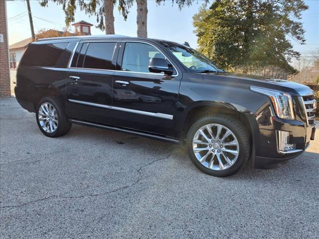 2019 Cadillac Escalade ESV Premium Luxury 4WD photo