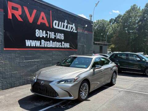 2019 Lexus ES ES 300h Luxury FWD photo