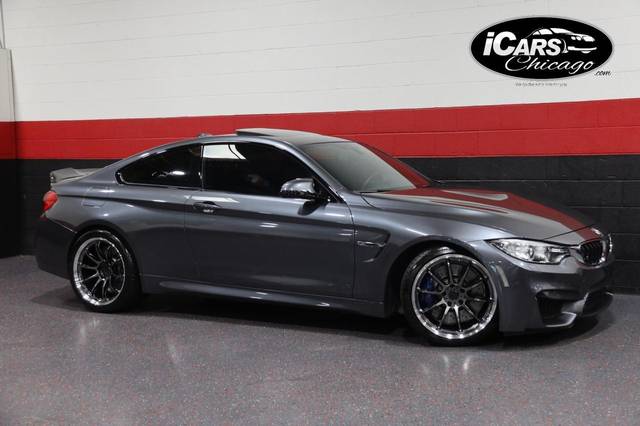 2016 BMW M4  RWD photo