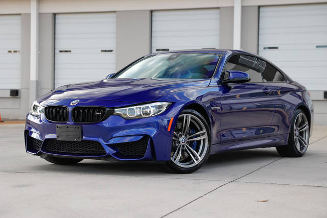 2020 BMW M4  RWD photo