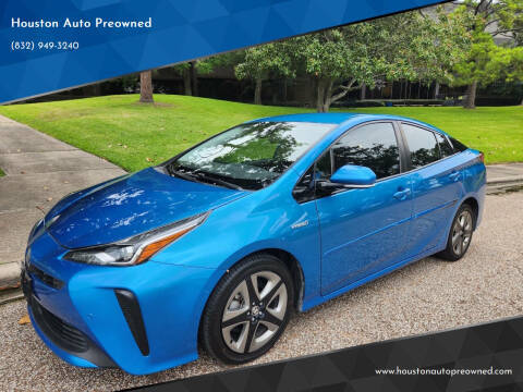 2019 Toyota Prius XLE FWD photo
