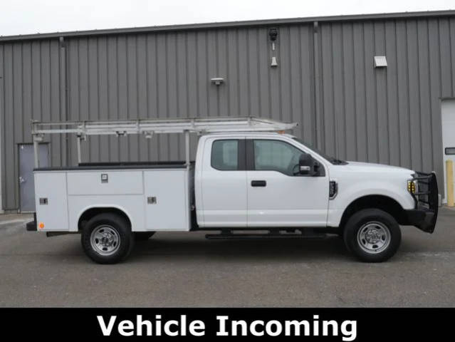 2019 Ford F-350 Super Duty XL 4WD photo