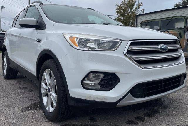 2018 Ford Escape SE FWD photo