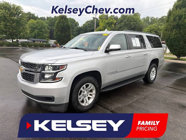 2018 Chevrolet Suburban LT 4WD photo