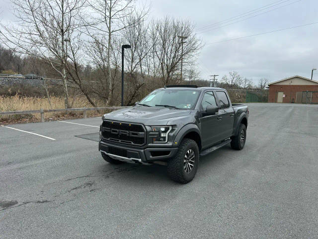 2019 Ford F-150 Raptor 4WD photo