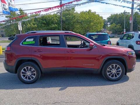 2019 Jeep Cherokee Latitude Plus 4WD photo