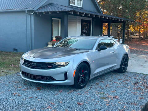 2019 Chevrolet Camaro 1LT RWD photo