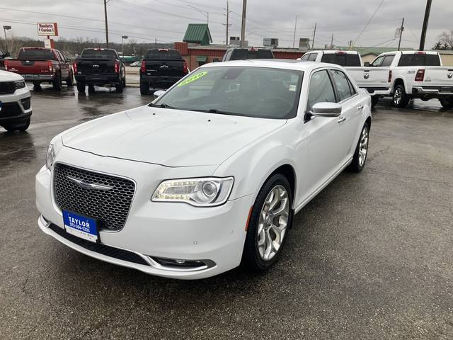 2019 Chrysler 300 300C RWD photo
