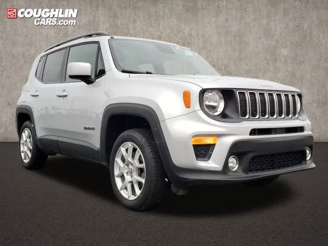 2019 Jeep Renegade Latitude 4WD photo
