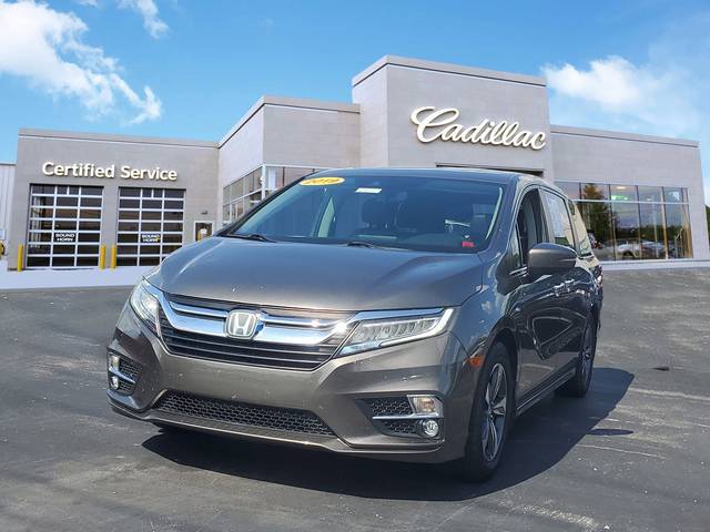 2019 Honda Odyssey Touring FWD photo