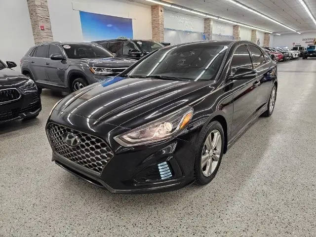 2019 Hyundai Sonata Sport FWD photo