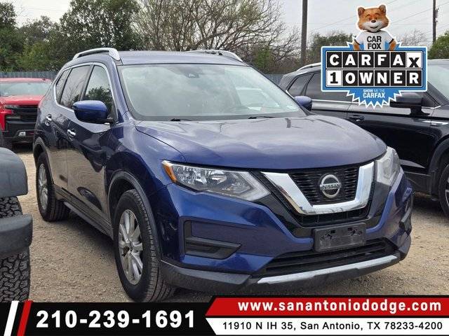 2019 Nissan Rogue SV FWD photo