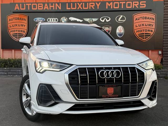 2019 Audi Q3 S line Premium Plus AWD photo