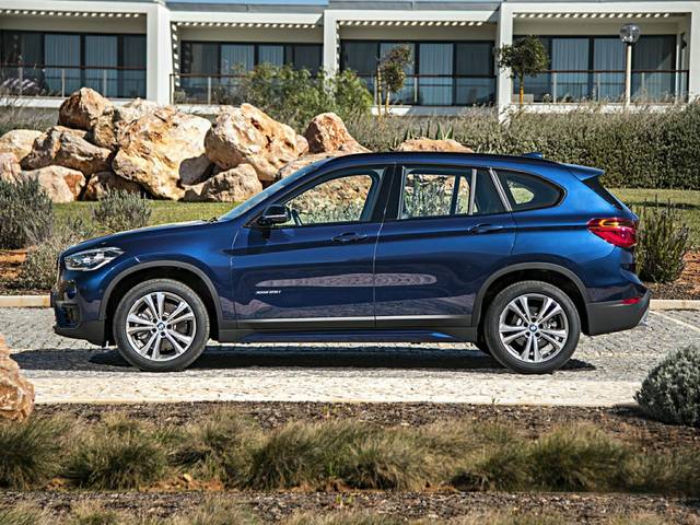 2016 BMW X1 xDrive28i AWD photo