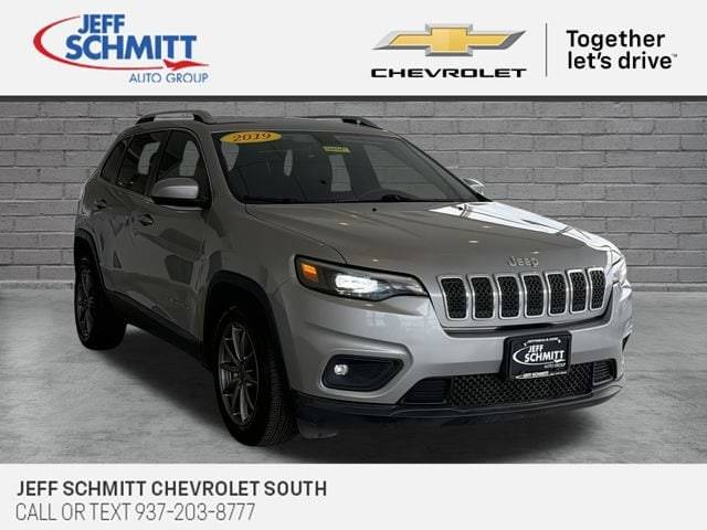 2019 Jeep Cherokee Latitude Plus FWD photo