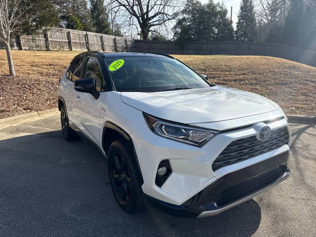 2019 Toyota RAV4 Hybrid XSE AWD photo