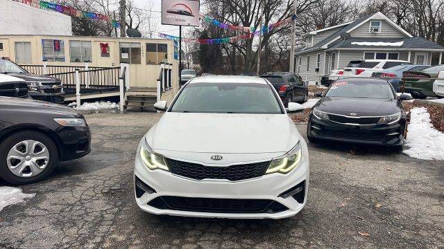 2019 Kia Optima LX FWD photo