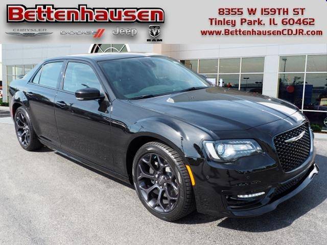 2019 Chrysler 300 300S RWD photo