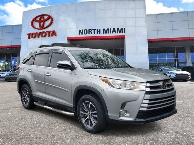 2019 Toyota Highlander XLE FWD photo