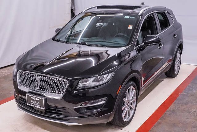 2019 Lincoln MKC Reserve FWD photo