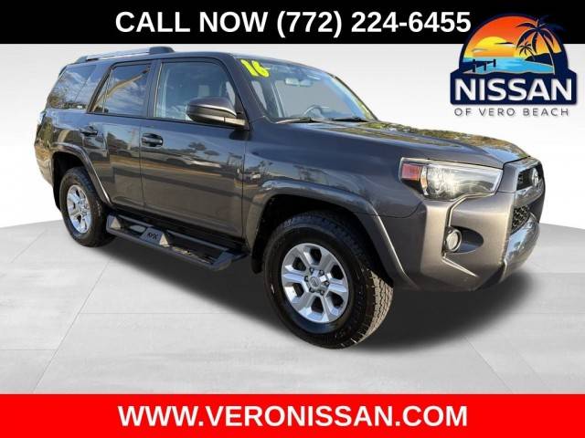 2019 Toyota 4Runner SR5 4WD photo