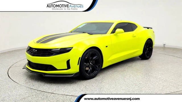 2019 Chevrolet Camaro 1LT RWD photo