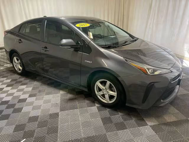 2019 Toyota Prius Limited FWD photo