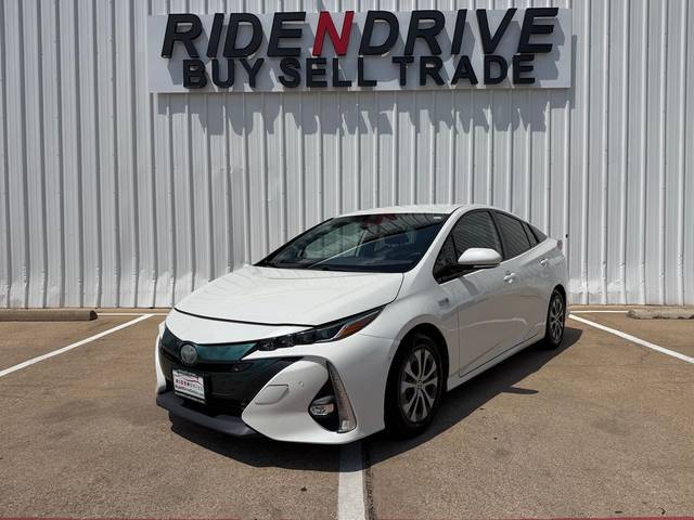 2020 Toyota Prius Prime Limited FWD photo