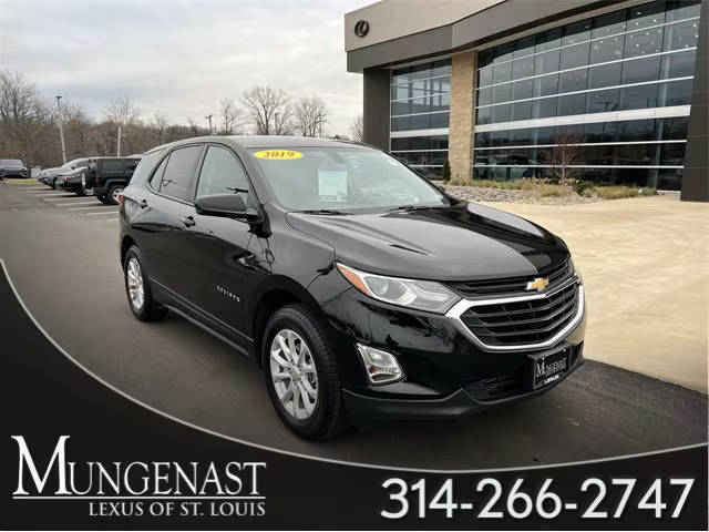 2019 Chevrolet Equinox LS AWD photo