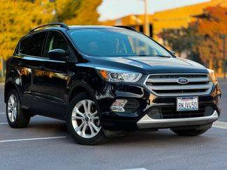 2019 Ford Escape SEL FWD photo