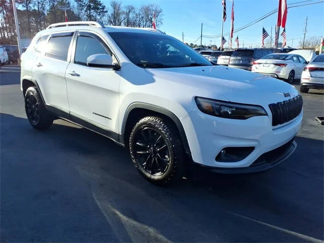 2019 Jeep Cherokee Latitude FWD photo