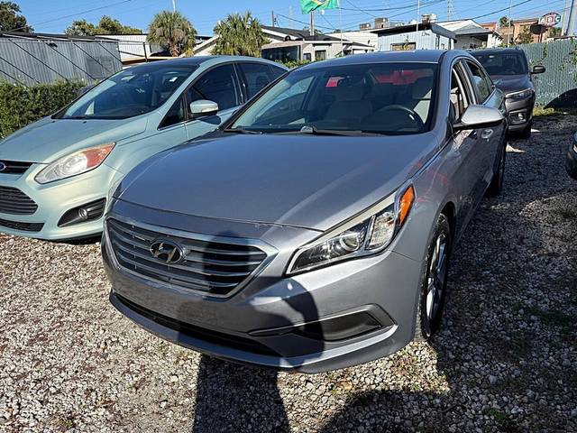 2017 Hyundai Sonata 2.4L FWD photo