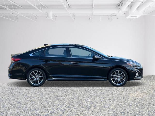 2019 Hyundai Sonata Limited FWD photo