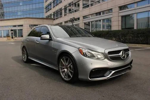 2016 Mercedes-Benz E-Class AMG E 63 S AWD photo