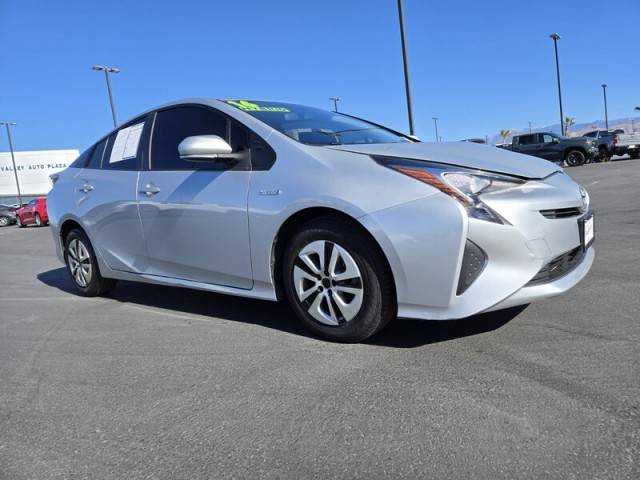 2016 Toyota Prius Two FWD photo