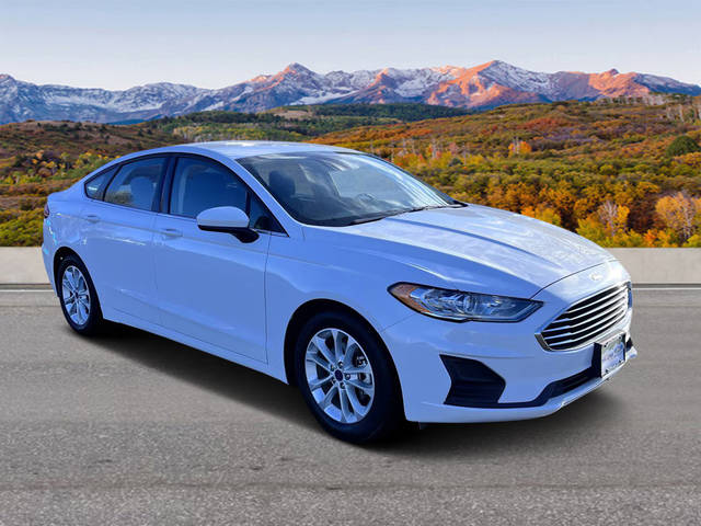 2019 Ford Fusion SE FWD photo