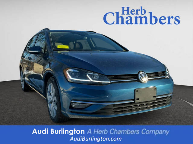 2019 Volkswagen Golf SportWagen SE FWD photo