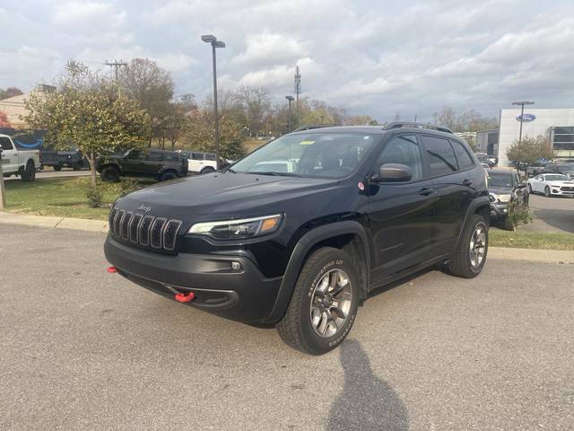 2019 Jeep Cherokee Trailhawk 4WD photo