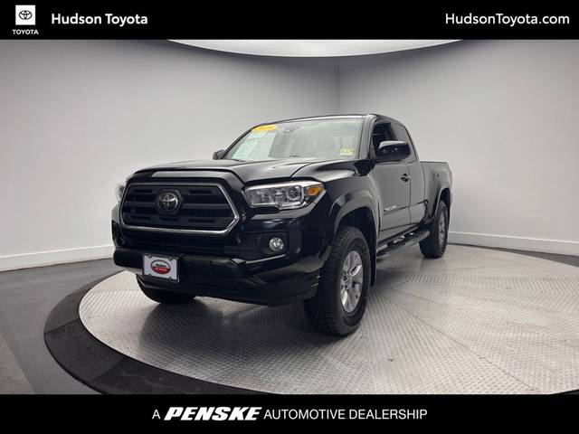 2019 Toyota Tacoma SR5 4WD photo