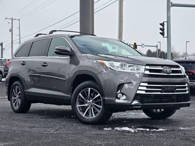 2019 Toyota Highlander XLE AWD photo