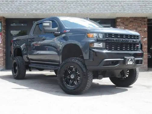 2019 Chevrolet Silverado 1500 Custom Trail Boss 4WD photo